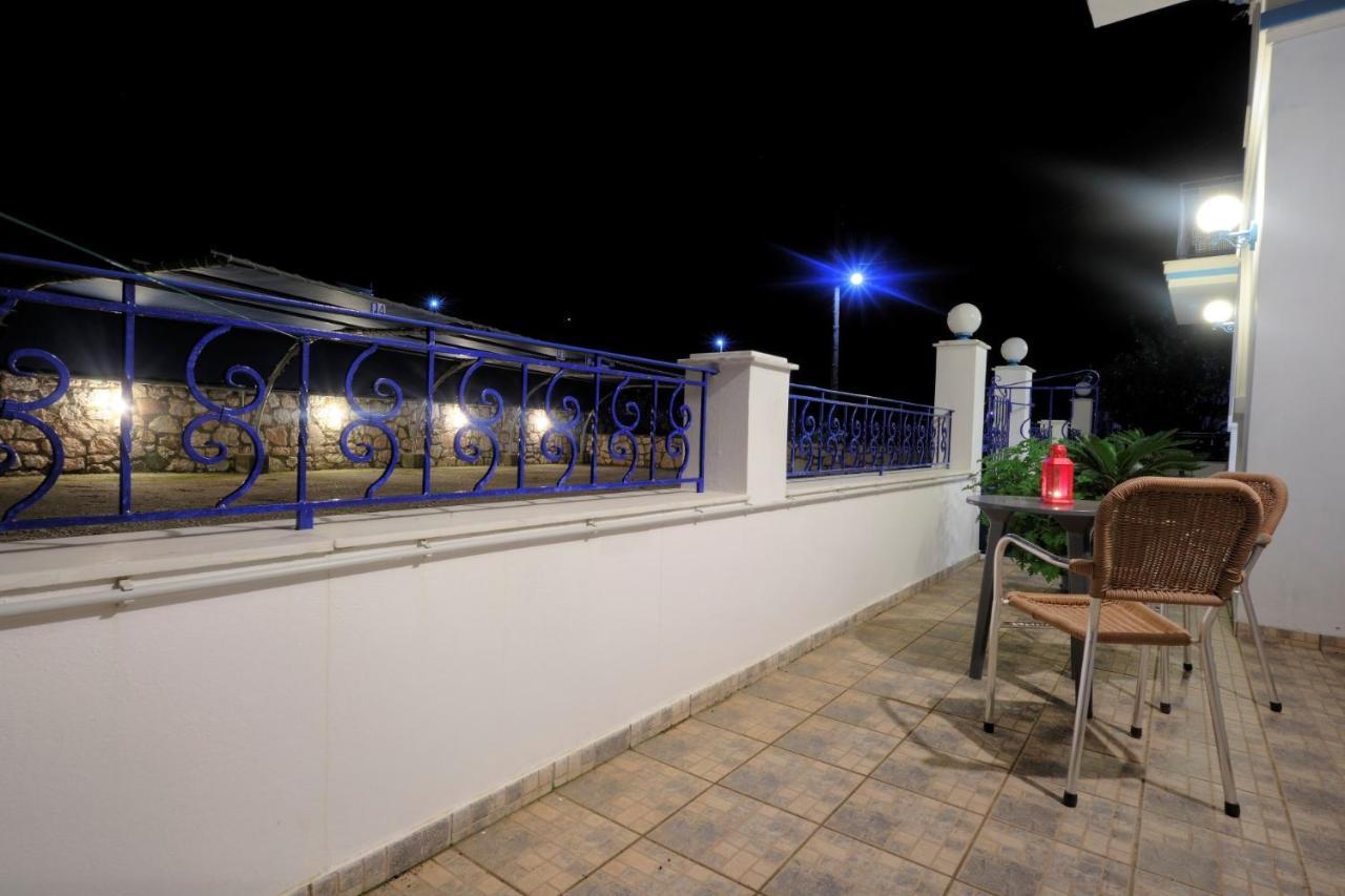 Myrto Apartments Agia Efimia Exterior foto